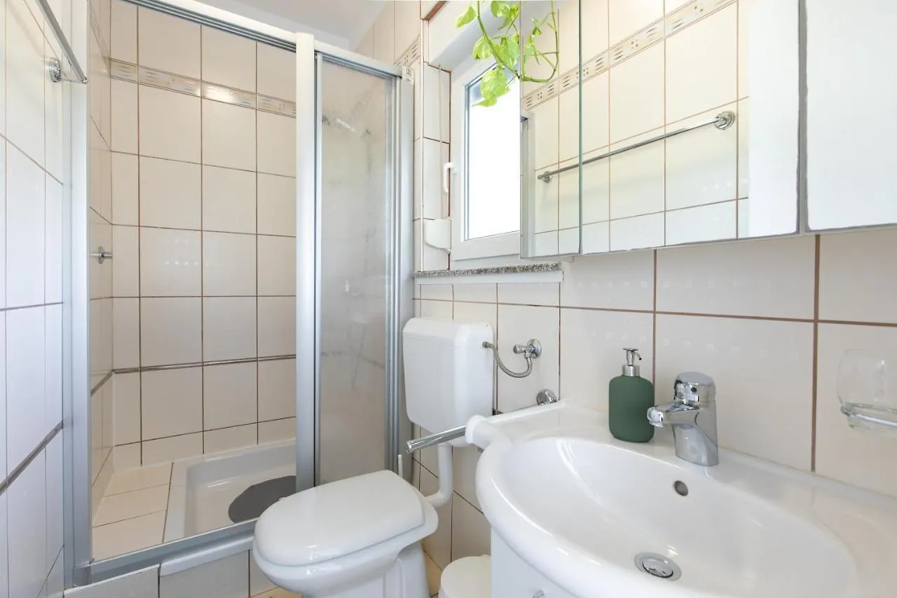 Apartment Studio Point Of View Punat