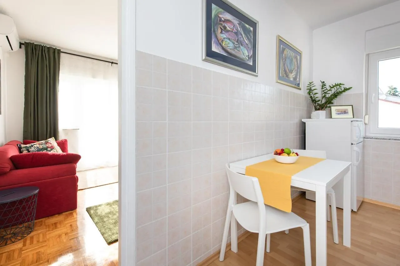 Studio Point Of View Punat 0*,  Croazia
